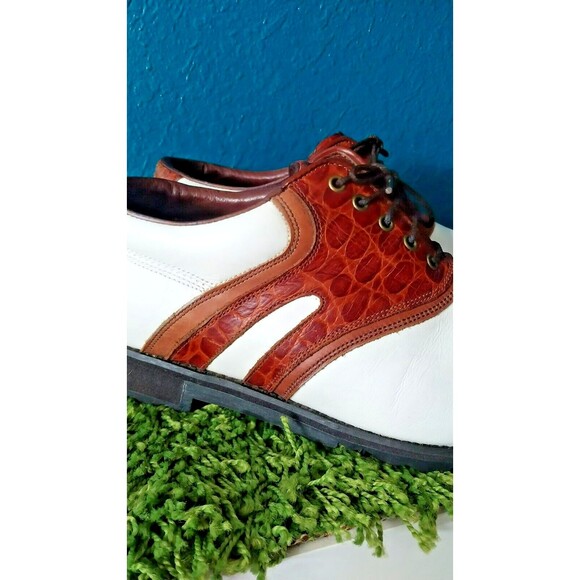 Florsheim Spikeless White/Brown Magneforce Golf Shoes Size 9.5 Men's - Picture 2 of 11